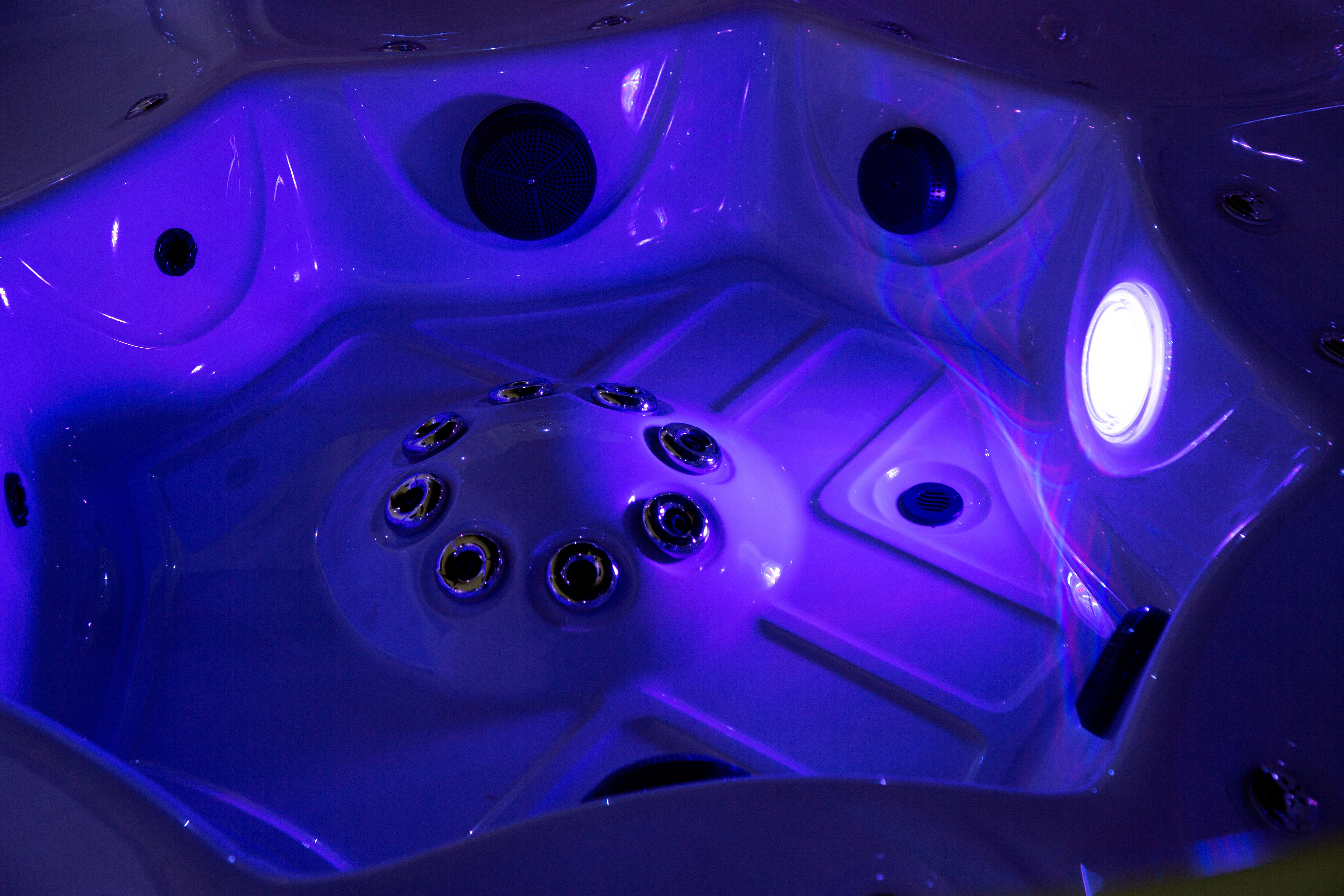 Гидромассажный спа бассейн NordicSpa Khild (Хильд) (рис.7) Гидромассажный спа бассейн NordicSpa Khild (Хильд) (рис.7)